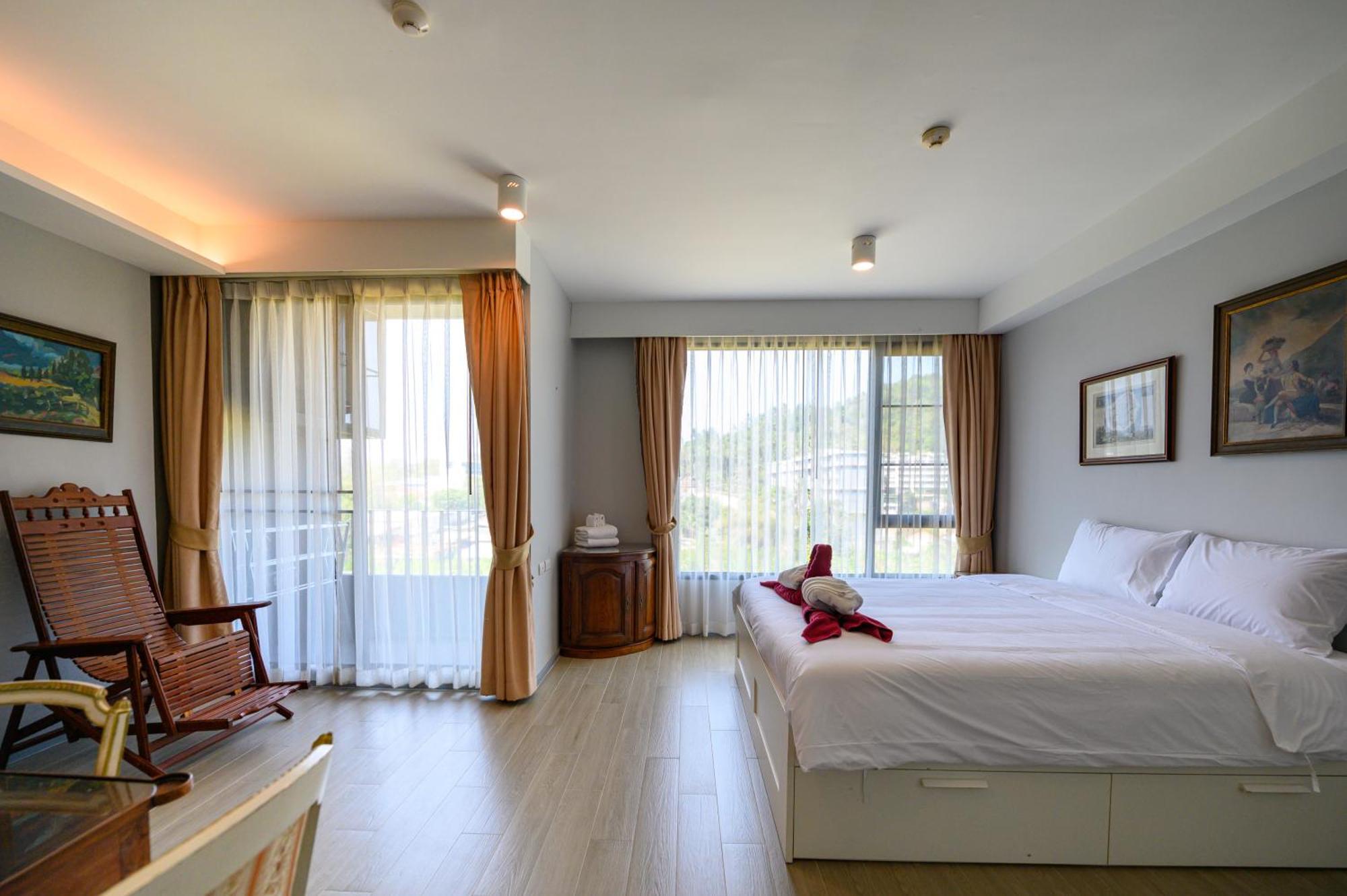 6Th Avenue Surin Beach Экстерьер фото