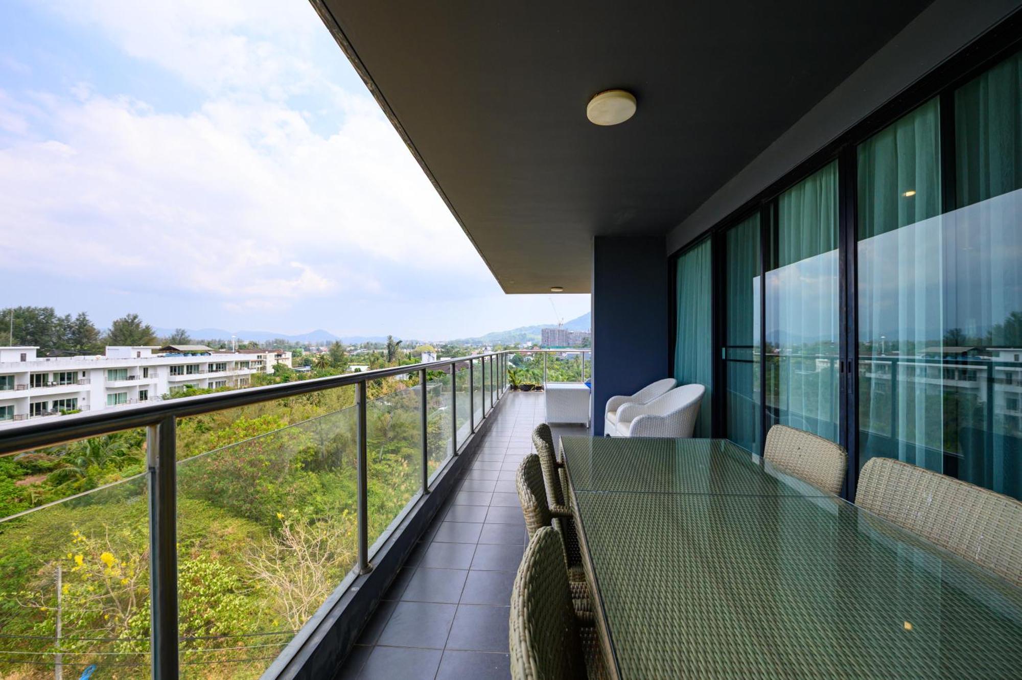 6Th Avenue Surin Beach Экстерьер фото